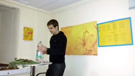 Bastian Pütter während seines Vortrages bei der Dortmunder AWO; Foto: Stille